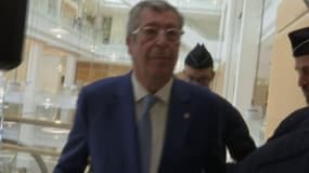 "Je vais parler vous allez pas être déçu" Patrick Balkany fait son entrée au tribunal pour le 2ème jour de son procès