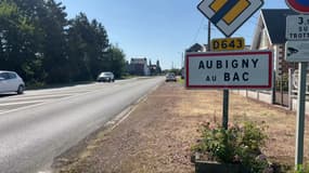 L'émotion est toujours vive à Aubigny-au-Bac, après la mort de deux motards qui ont été tués par balle ce week-end.