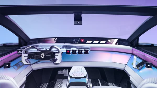 Le concept-car Human First intègre vingt innovations de pointe.