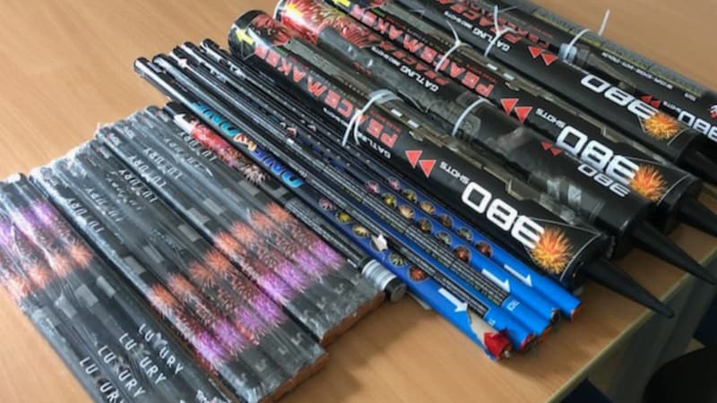 La police nationale a interpellé deux personnes qui proposaient à la vente des mortiers et des produits d’artifice dans les communes d’Evreux et de Val-de-Reuil.