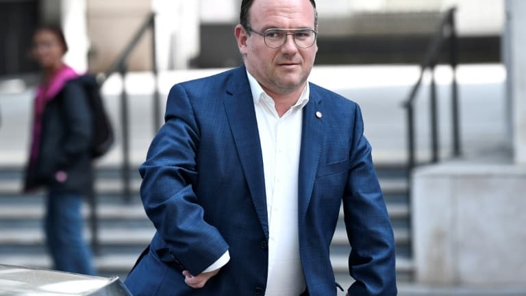 Sous le coup d'une enquête pour tentative de viol, Damien Abad, ici le 3 mai 2022 à Paris, pourrait quitter le gouvernement