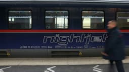 Le train de nuit entre Berlin et Paris à la Gare de l'Est, à Paris, le 12 décembre 2023