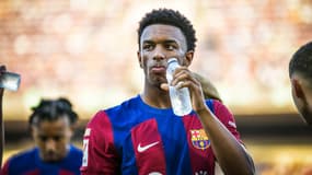 Alejandro Balde avec le Barça en août 2023