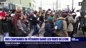 A Lyon, des centaines de jeunes dans la rue pour soutenir les fêtards de Lieuron