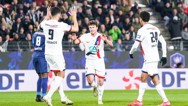 Joao Neves célèbre son but face au Stade Briochin, le 26 février 2025