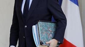 Le ministre de l'Intérieur, Brice Hortefeux, a été condamné vendredi à Paris pour "violation de la présomption d'innocence" à la demande d'un magistrat suspecté d'avoir informé la presse dans le dossier Bettencourt. /Photo prise le 30 novembre 2010/REUTER