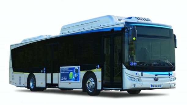 L'autobus électrique DCG-Yutong E12 LF Électrique. L'autobus électrique DCG-Yutong E12 LF Électrique.