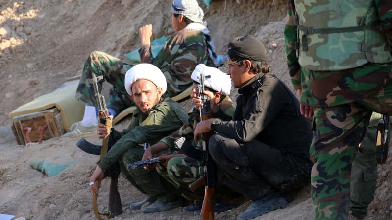 Des soldats Peshmergas, membres des forces irakiennes kurdes, le 18 avril 2015.