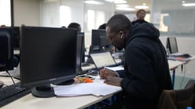 La France compte 1,2 million d'emplois salariés de plus qu'avant la crise sanitaire. 
