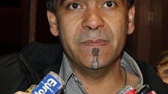 Le docteur Philippe Van Winkelberg lors de sa sortie de la prison de Draguignan en 2008, après la grâce du président tchadien Idriss Déby, dans l'affaire de l'Arche de Zoé. Le Tchad est venu réclamer jeudi devant la justice française 6,3 millions d'euros