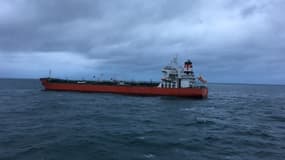 Une photo du tanker Seafrontier, entré en collision avec un cargo.