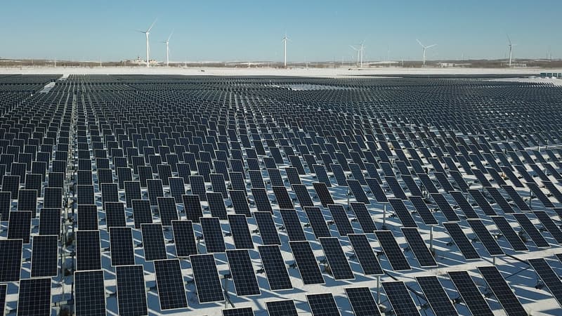 La Chine va doubler sa capacité d'énergie éolienne et solaire d'ici à 2025