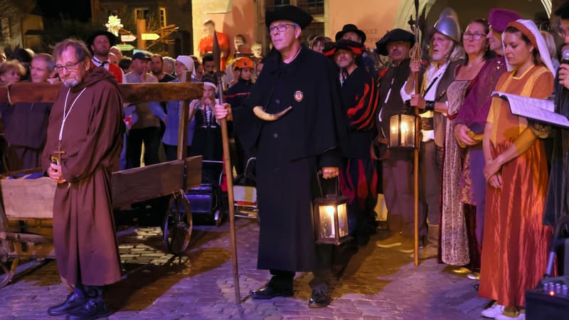 Noël en Alsace: comment Turckheim continue de faire vivre sa tradition un peu oubliée du veilleur de nuit