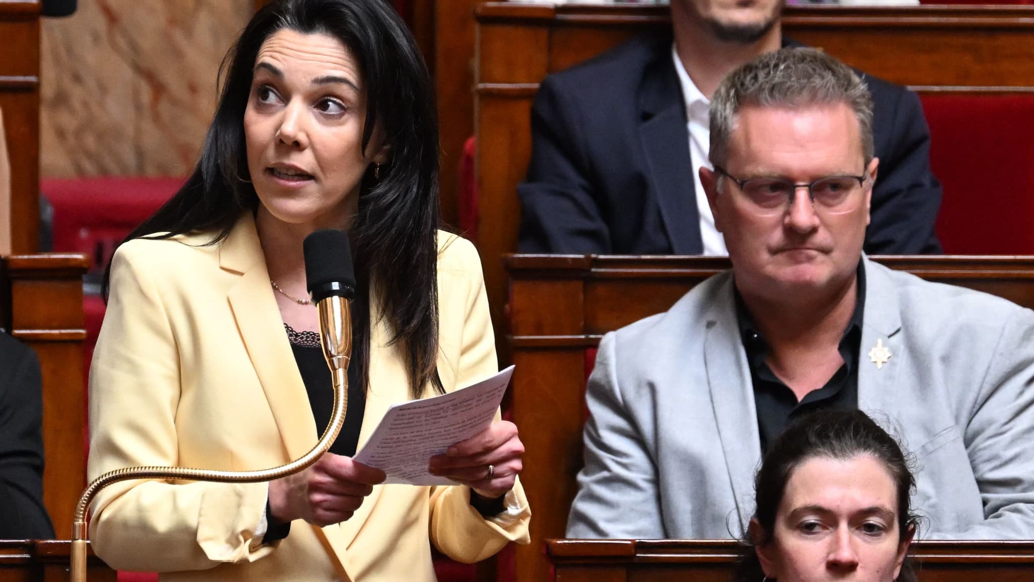 Sophia Chikirou Jean Luc Mélenchon Mépris de classe", "cabale"... Des élus LFI font bloc derrière Sophia Chikirou, certains veulent des "explications"