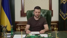 Marioupol coupée du monde: le président ukrainien, Volodymyr Zelensky, dénonce "des crimes de guerre"