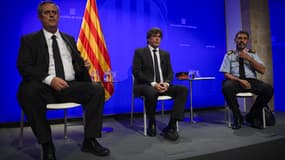 Une conférence de presse réunissant le chef de la police catalane, le président du gouvernement espagnol et le ministre de l'Intérieur espagnol a eu lieu ce dimanche à Barcelone