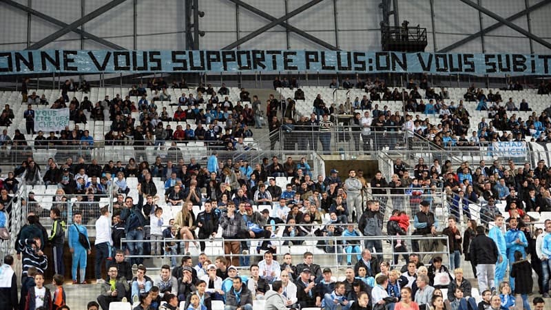 Les supporters marseillais de moins en moins nombreux au Vélodrome