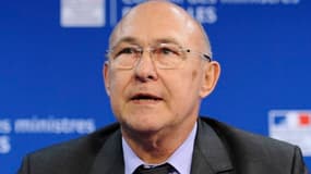 Michel Sapin est resté silencieux quant à un éventuel coup de pouce au Smic.