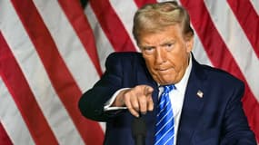 L'ancien président des États-Unis et candidat républicain à la présidence Donald Trump lors d'un événement de campagne à Discovery World à Milwaukee, Wisconsin, le 1er octobre 2024.