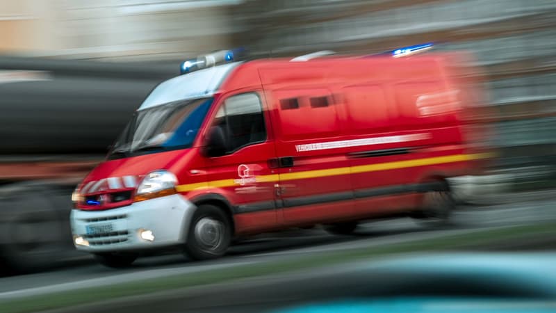 Douze pompiers ont été blessés.