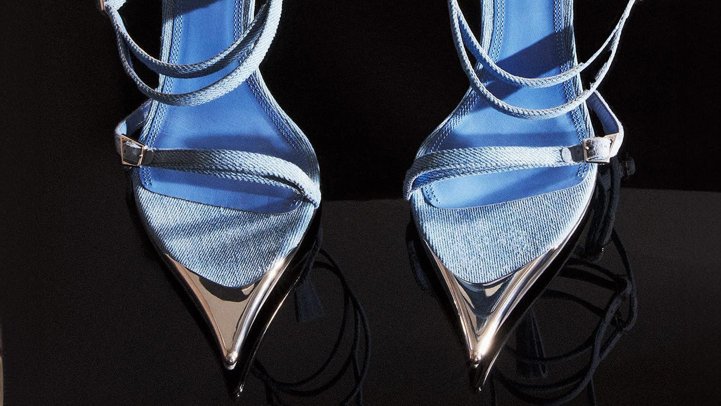 Chaussures Mugler par Casey Cadwallader,