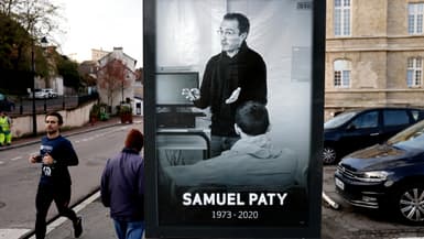 Une affiche rendant hommage à Samuel Paty, à Conflans-Sainte-Honorine (Yvelines).