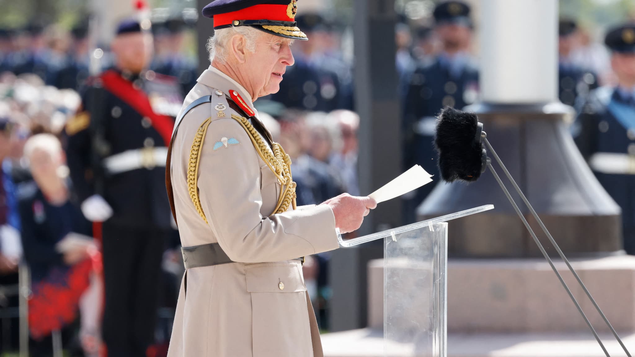Le roi Charles III prononce un discours à la cérémonie britannique à Ver-sur-Mer pour les commémorations du 80e anniversaire du D-Day Le roi Charles III prononce un discours à la cérémonie britannique à Ver-sur-Mer pour les commémorations du 80e anniversaire du D-Day