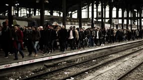 A la  SNCF, un quart des cheminots et plus de trois quarts des conducteurs étaient en grève ce mardi 10 décembre, selon la direction.

