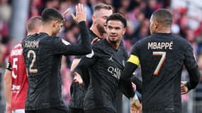 Warren Zaïre-Emery, Kylian Mbappé, Achraf Hakimi et Bradley Barcola avec le PSG, 29 octobre 2023