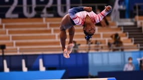 La gymnaste superstar Simone Biles en compétition sur la poutre aux Jeux de Tokyo, le 3 août 2021 