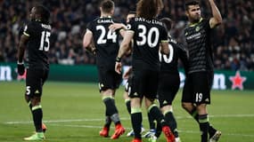 Diego Costa et les joueurs de Chelsea