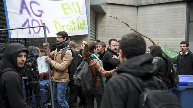 Des affrontements ont eu lieu ce lundi entre des manifestants et des policiers à l'Université Grenoble Alpes.
