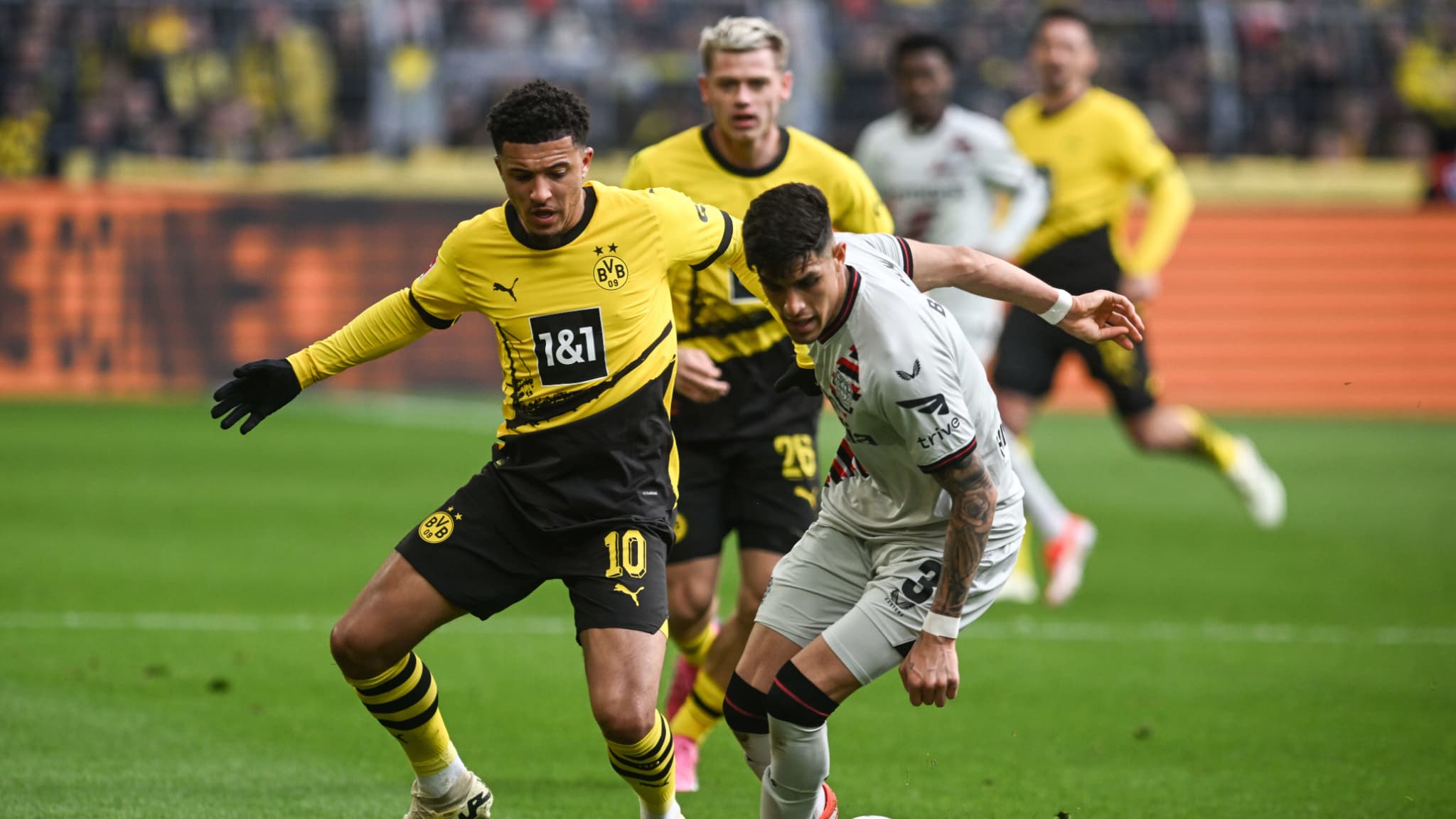 ten days before welcoming PSG in the Champions League, Dortmund almost brings down Leverkusen