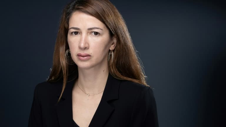 L'ancienne journaliste de Charlie Hebdo Zineb El Rhazoui à Paris, le 12 mai 2022