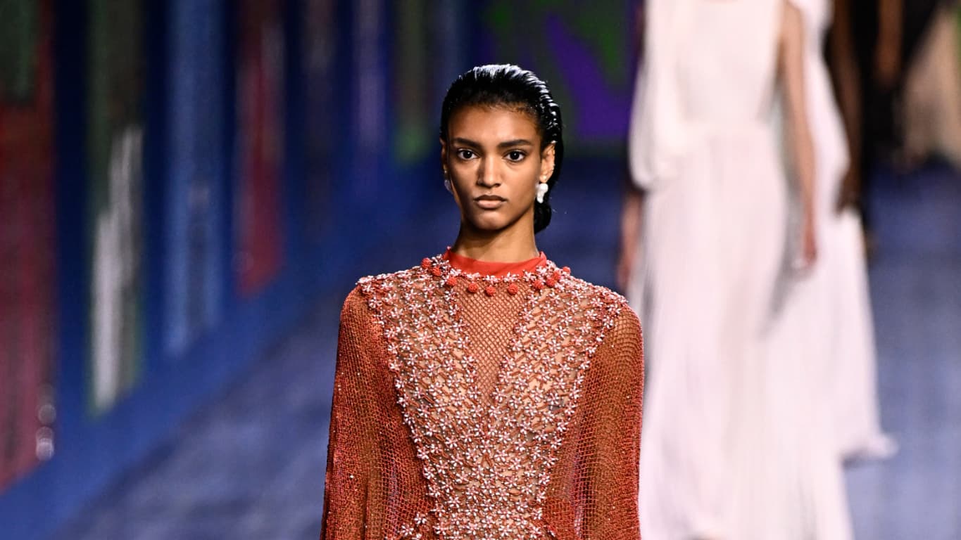 Défilé Dior haute couture femme automne hiver 2024 2025 Défilé Dior haute couture femme automne hiver 2024 2025