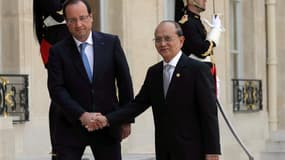 Un an après avoir accueilli l'opposante Aung San Suu Kyi, François Hollande a reçu mercredi à l'Elysée le président birman Thein Sein, un ancien général arrivé à la tête de la Birmanie il y a deux ans et aujourd'hui désireux de redresser la situation écon