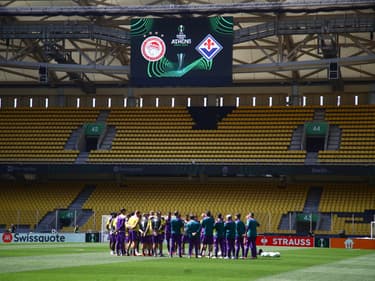 Les joueurs de la Fiorentina à l'entraînement à Athènes le 28 mai 2024