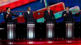 Les candidats Marco Rubio, Ben Carson, Donald Trump et Ted Cruz, lors du cinquième débat républicain, le 15 décembre, à Las Vegas. 