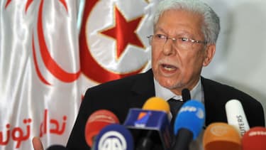 Le secrétaire général de Nidaa Tounès, Taïeb Baccouche, donnant une conférence de presse le 26 octobre à Tunis