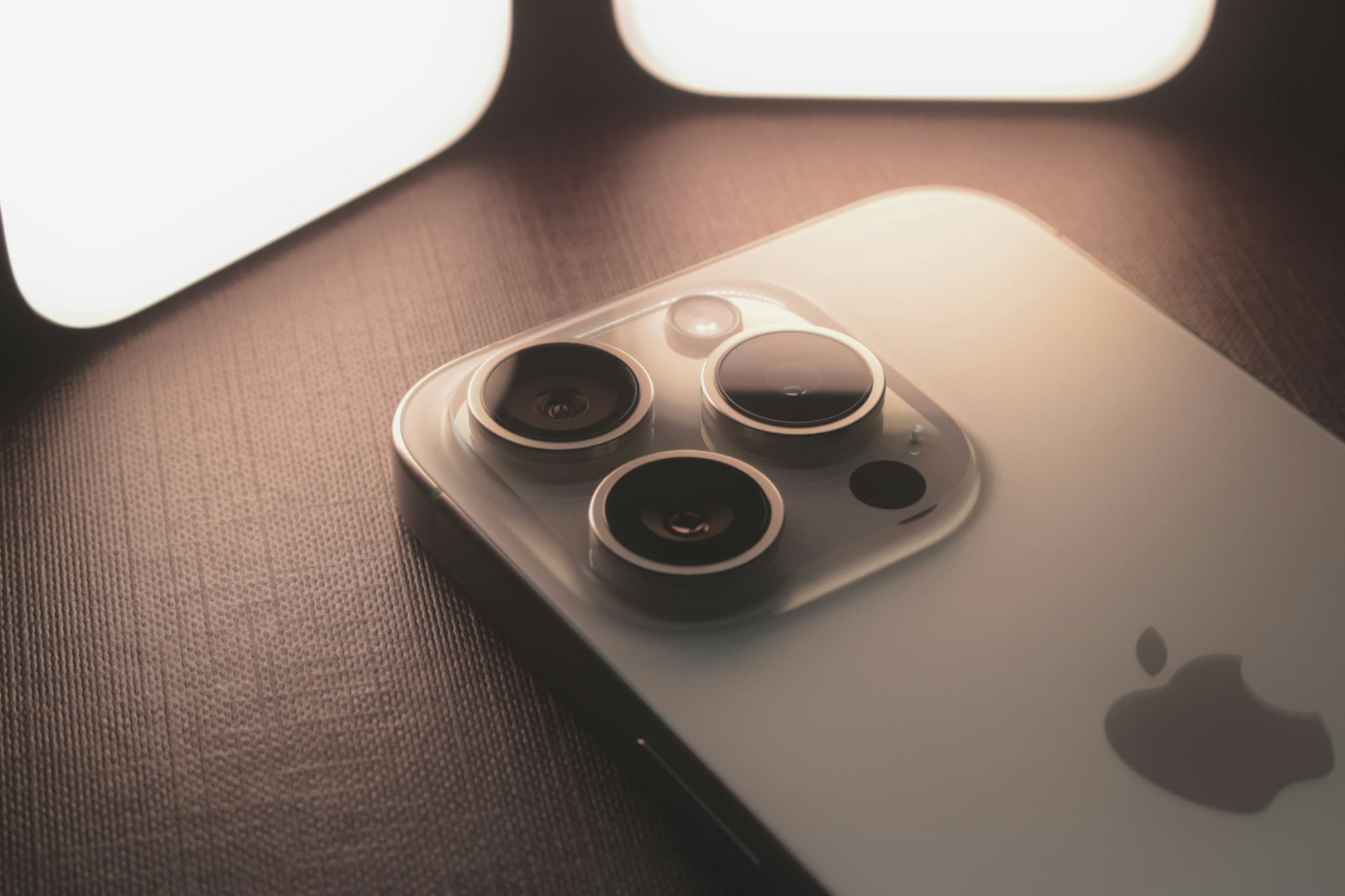 iPhone 16 Pro Max Apple