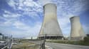 Des cheminées de refroidissement de réacteurs nucléaires