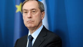 Claude Guéant le 2 décembre 2011 à Paris, alors qu'il était ministre de l'Intérieur.