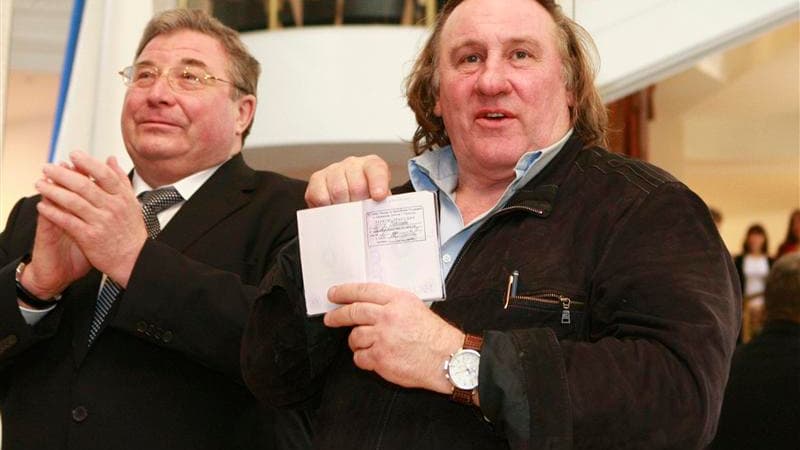 Gérard Depardieu aux côtés de Vladimir Volkov, gouverneur de la République russe de Mordovie. L'acteur français, qui possède désormais la nationalité russe, est devenu officiellement résident de Saransk, capitale de cette région où il compte ouvrir un res