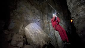 Un spéléologue - Image d'illustration