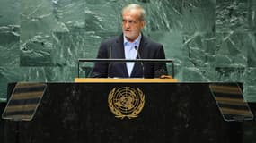 Masoud Pezeshkian, président de l'Iran, s'exprime lors de l'Assemblée générale des Nations Unies (AGNU) au siège des Nations Unies le 24 septembre 2024 à New York.