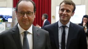 François Hollande et  Emmanuel Macron le 23 mai 2017 à l'Elysée à Paris