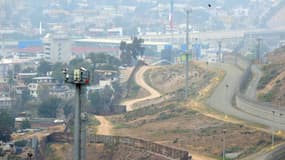 La frontière entre les États-Unis et le Mexique, au niveau de Otay Mesa côté américain et Tijuana côté mexicain, est particulièrement vulnérable aux trafiquants.