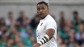 Billy Vunipola quitte le terrain lors d'Irlande-Angleterre, le 19 août 2023