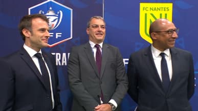 Emmanuel Macron, le président de Toulouse Damien Comolli et le président de la FFF Philippe Diallo, avant la finale de Coupe de France 2023
