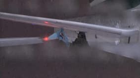 Les images impressionnantes d'un avion en feu après une collision à  l'aéroport de Tokyo - Monaco-Matin